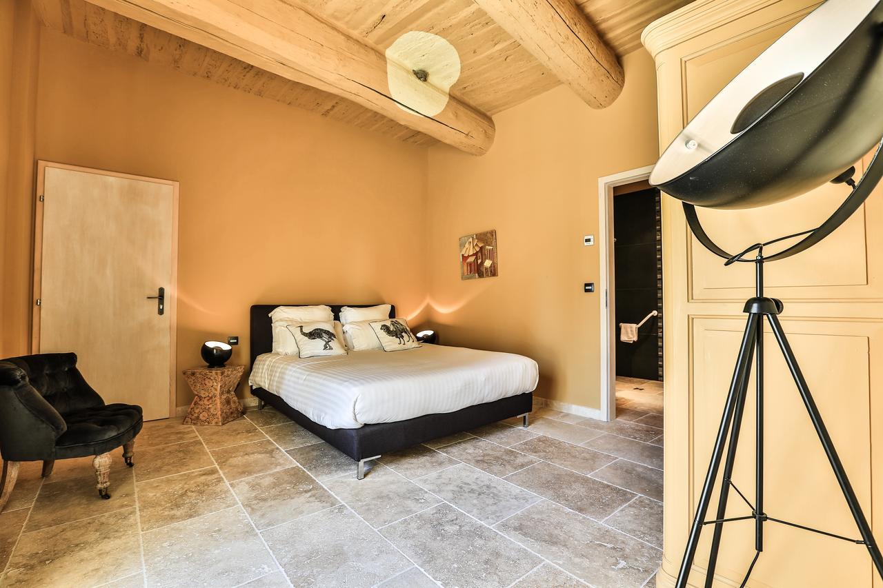 1784 Domaine De Lourmarin Villa Екстериор снимка